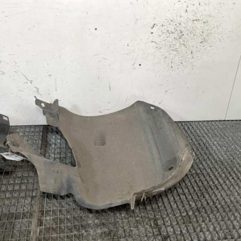 Pare boue avant gauche RENAULT SCENIC 2 Photo n°5