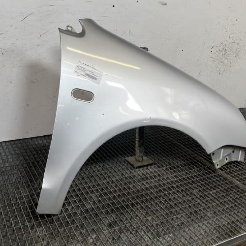 Aile avant droit VOLKSWAGEN POLO 4 Photo n°4