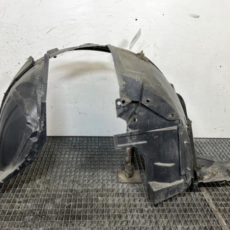 Pare boue avant gauche NISSAN QASHQAI 1