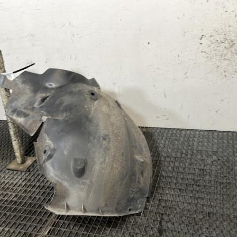 Pare boue avant droit RENAULT GRAND MODUS Photo n°3