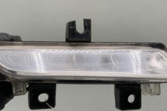 Feu diurne avant droit RENAULT CLIO 4 Photo n°1