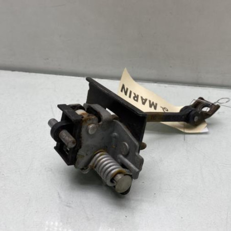 Arret de porte avant gauche CITROEN DS5 Photo n°1