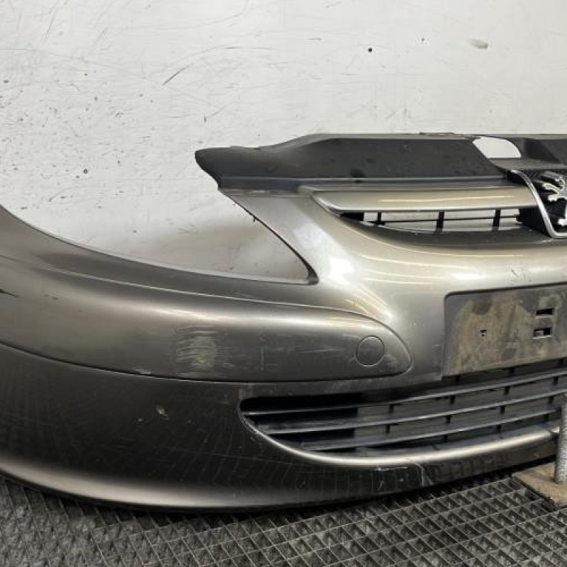 Pare choc avant PEUGEOT 307 Photo n°2