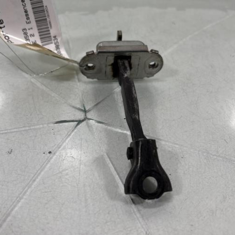 Arret de porte avant droit TOYOTA YARIS 2 Photo n°3