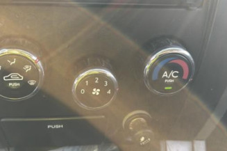 Arret de porte avant droit HYUNDAI TUCSON 1