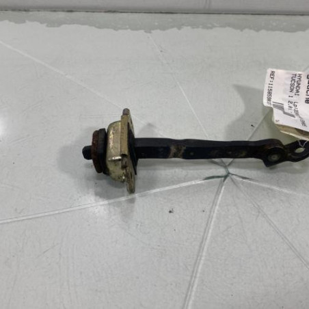 Arret de porte avant gauche HYUNDAI TUCSON 1