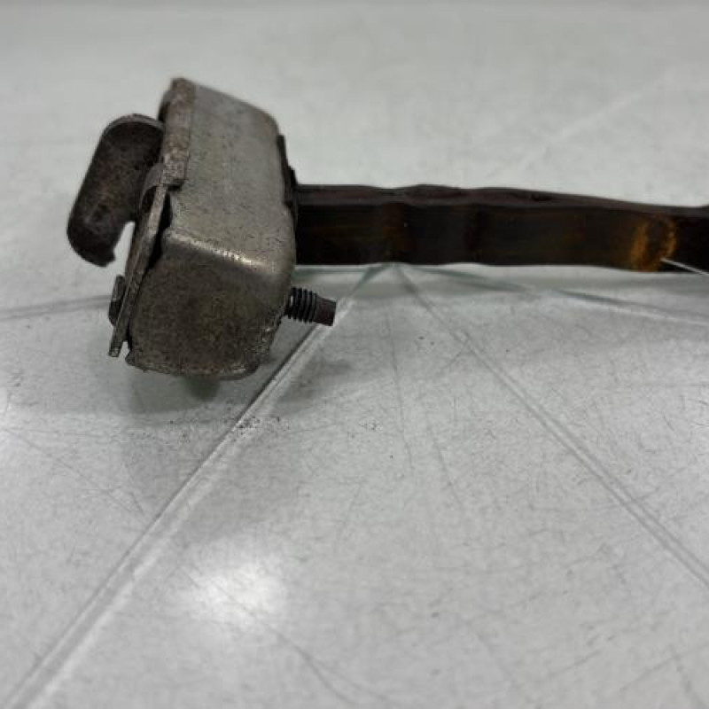 Arret de porte avant gauche TOYOTA AURIS 1 Photo n°1