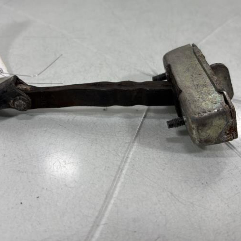 Arret de porte avant gauche TOYOTA AURIS 1 Photo n°2