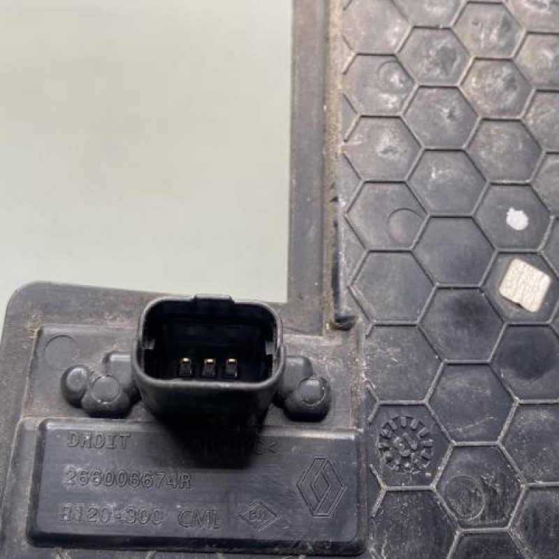 Feu diurne avant droit RENAULT MEGANE 3 Photo n°3