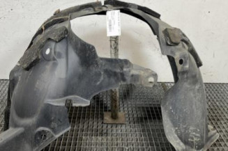 Pare boue avant gauche RENAULT CLIO 4 Photo n°1