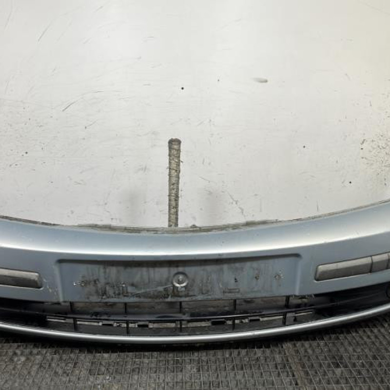 Pare choc avant RENAULT LAGUNA 2 Photo n°1