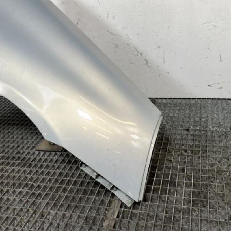 Aile avant droit RENAULT CLIO 2 Photo n°2