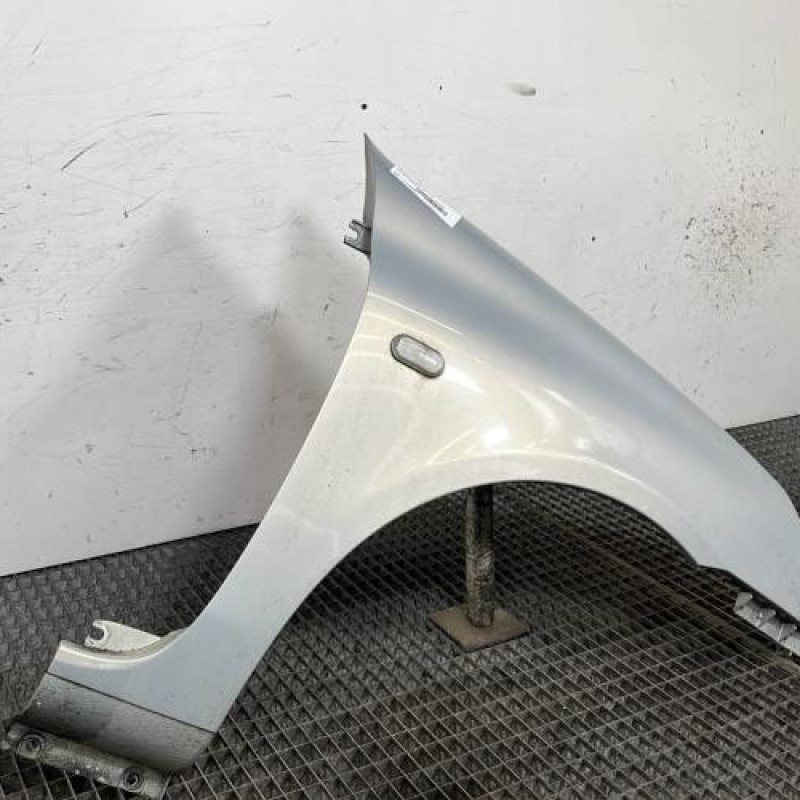 Aile avant droit RENAULT CLIO 2 Photo n°3