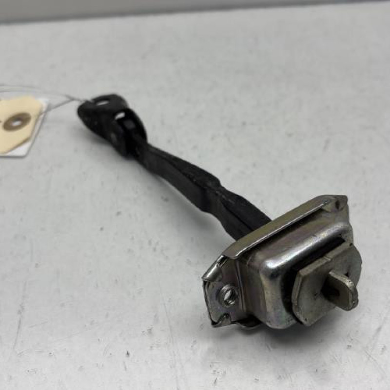 Arret de porte avant droit RENAULT KADJAR Photo n°4