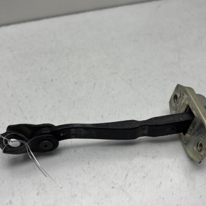 Arret de porte avant gauche RENAULT KADJAR Photo n°1