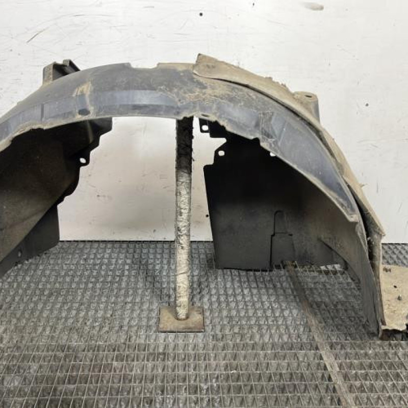 Pare boue avant droit RENAULT KADJAR Photo n°1
