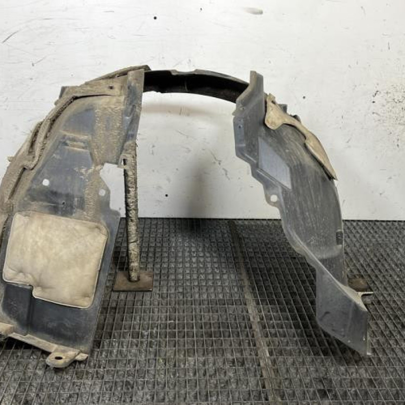 Pare boue avant droit RENAULT KADJAR Photo n°2