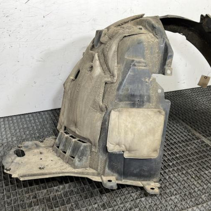 Pare boue avant droit RENAULT KADJAR Photo n°3