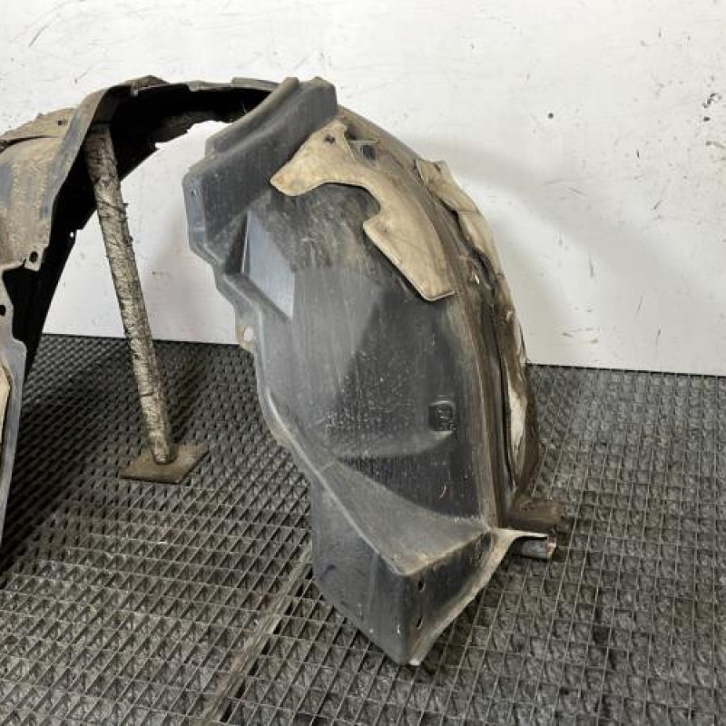 Pare boue avant droit RENAULT KADJAR Photo n°4