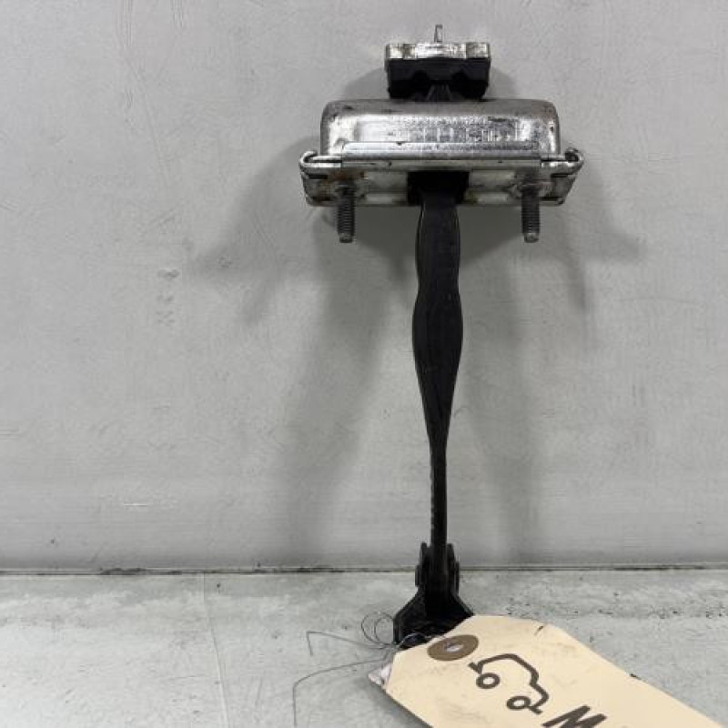 Arret de porte avant gauche FORD KUGA 2 Photo n°4