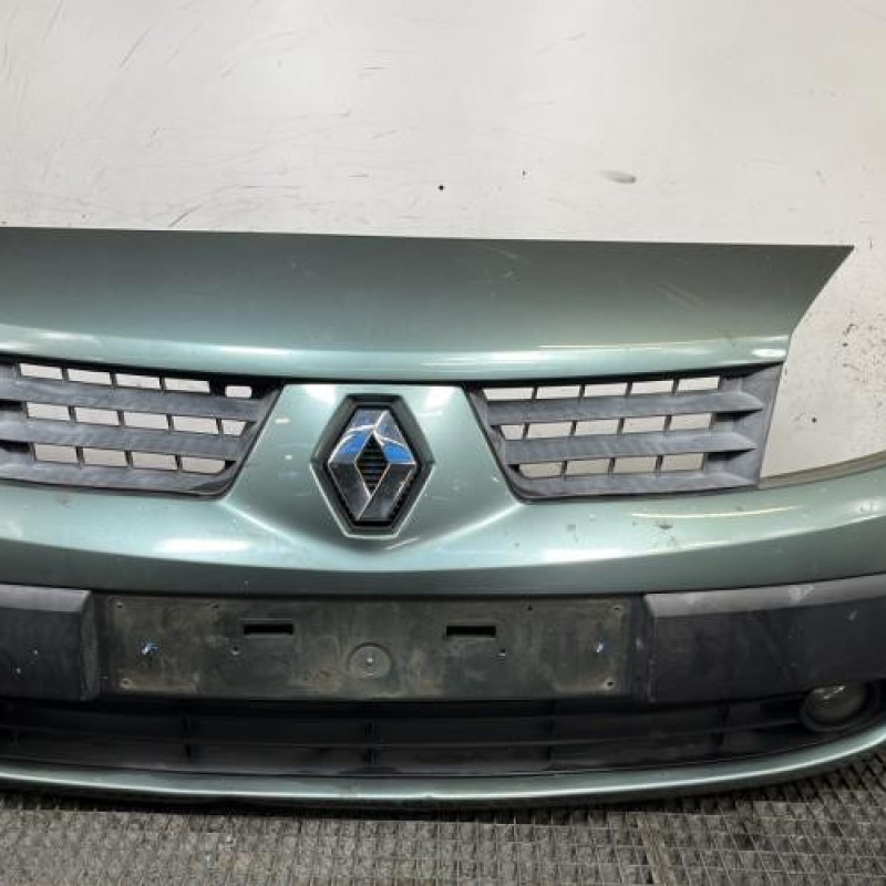 Pare choc avant RENAULT SCENIC 2 Photo n°1