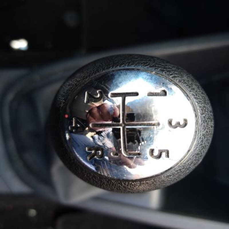 Reservoir essence RENAULT CLIO 4 Photo n°7