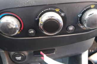 Reservoir essence RENAULT CLIO 4