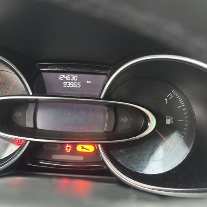 Reservoir essence RENAULT CLIO 4 Photo n°20