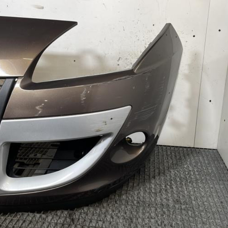 Pare choc avant RENAULT SCENIC 3 Photo n°4