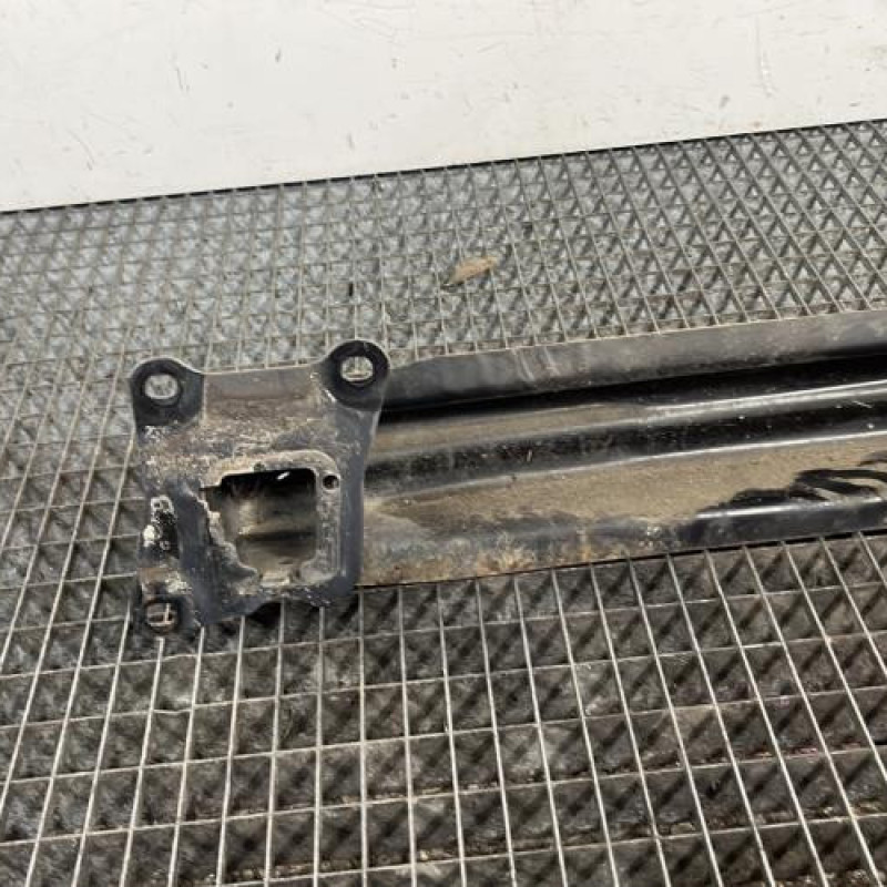 Renfort pare choc arriere (traverse) VOLKSWAGEN GOLF 6 Photo n°5