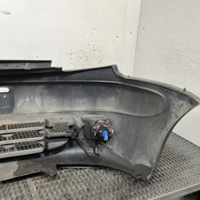 Pare choc avant CITROEN XSARA PICASSO Photo n°4