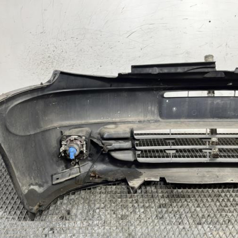 Pare choc avant CITROEN XSARA PICASSO Photo n°6