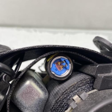 Pretensionneur de ceinture avant droit RENAULT CAPTUR 1