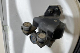 Porte laterale gauche PEUGEOT PARTNER 2