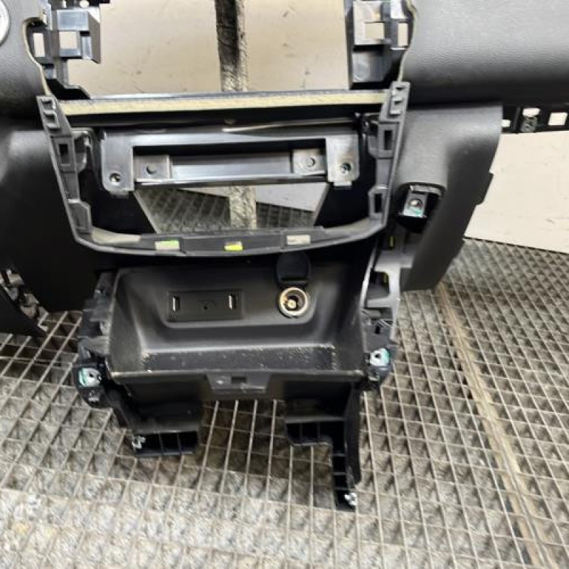 Planche de bord complete RENAULT KADJAR Photo n°7