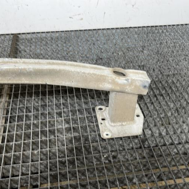 Renfort pare choc arriere (traverse) RENAULT SCENIC 3 Photo n°3