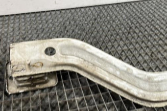 Renfort pare choc arriere (traverse) SUZUKI ALTO 3