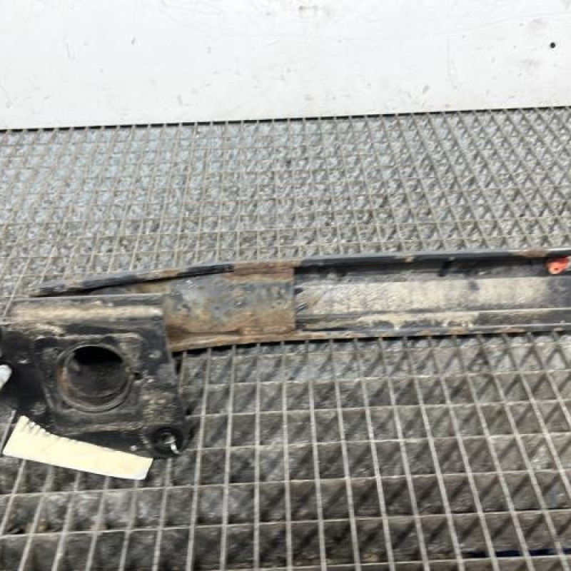 Renfort pare choc arriere (traverse) OPEL CORSA D Photo n°5