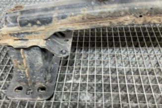 Renfort pare choc avant (traverse) FORD FIESTA 5