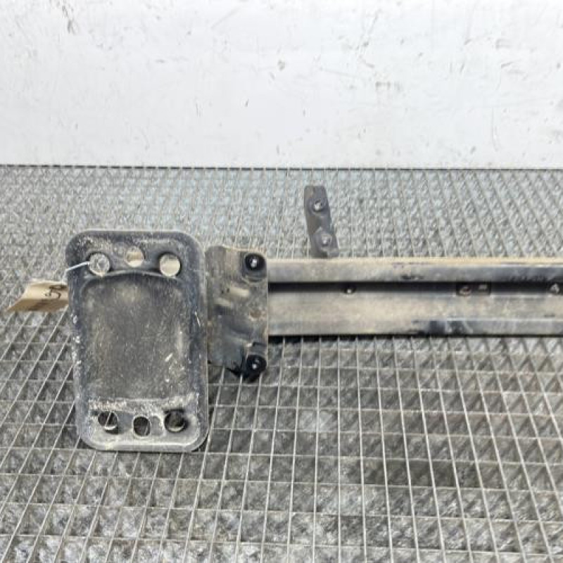 Renfort pare choc avant (traverse) FORD FIESTA 5 Photo n°5