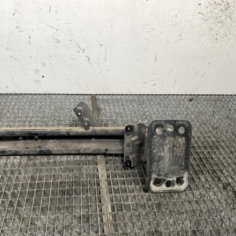 Renfort pare choc avant (traverse) FORD FIESTA 5 Photo n°6