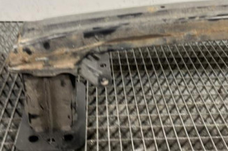 Renfort pare choc avant (traverse) FORD FIESTA 5