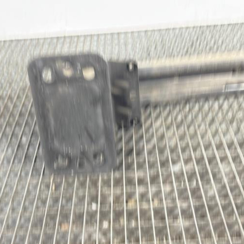 Renfort pare choc avant (traverse) FORD FIESTA 5 Photo n°5