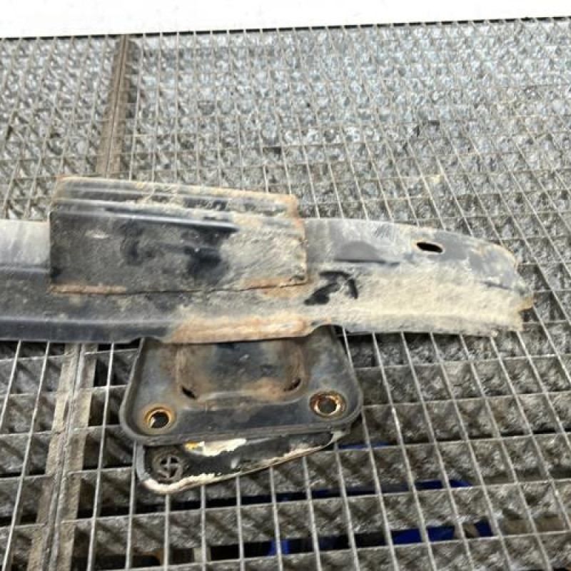 Renfort pare choc arriere (traverse) BMW SERIE 1 E87 Photo n°3