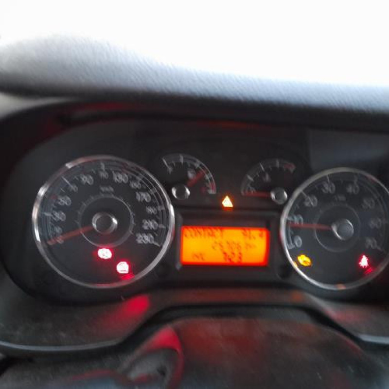 Renfort pare choc avant (traverse) FIAT GRANDE PUNTO Photo n°17