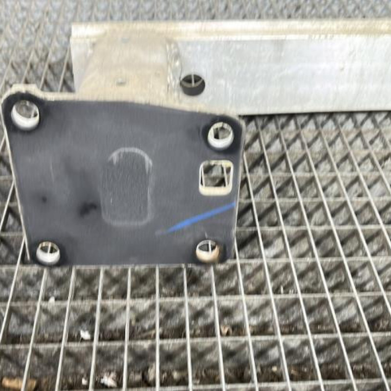 Renfort pare choc arriere (traverse) PEUGEOT 308 2 Photo n°5