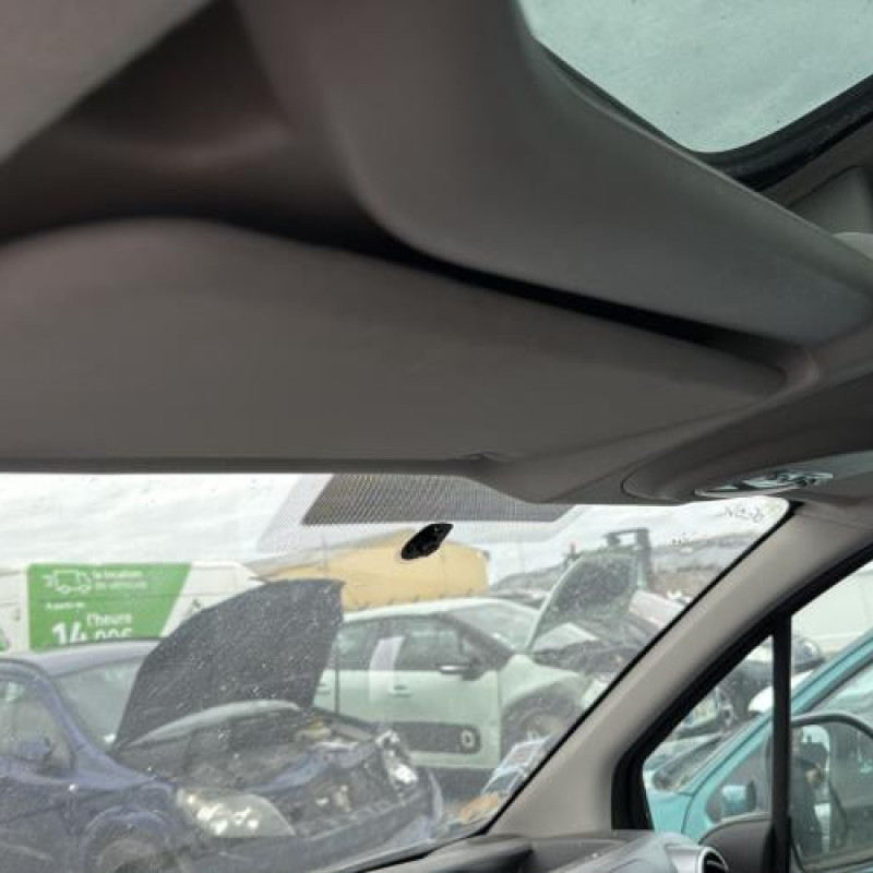 Renfort pare choc avant (traverse) CITROEN BERLINGO 2 Photo n°20