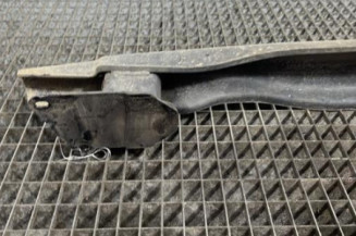 Renfort pare choc arriere (traverse) VOLKSWAGEN POLO 3