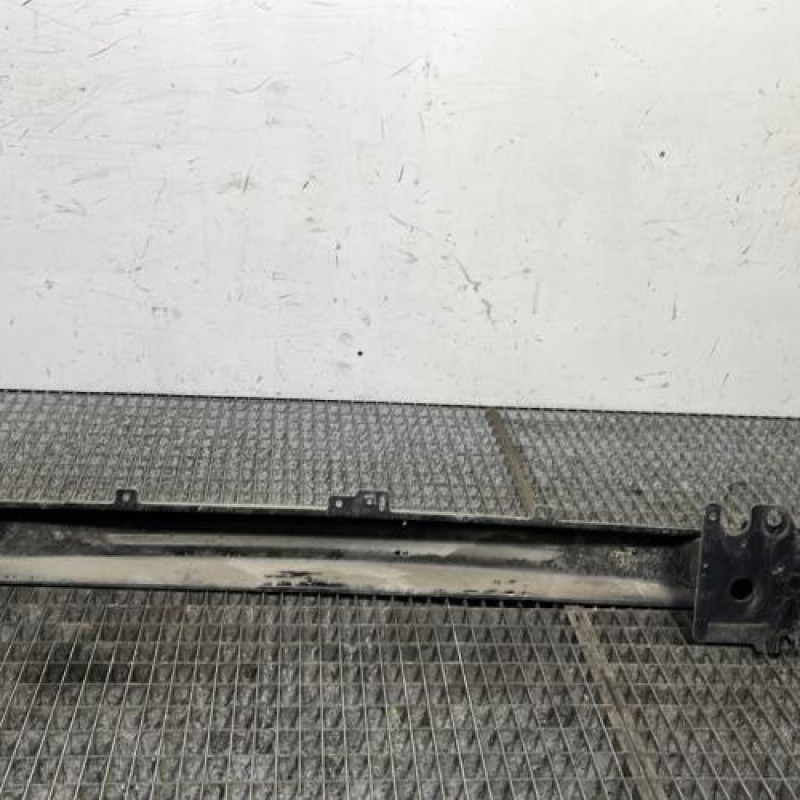 Renfort pare choc avant (traverse) VOLKSWAGEN POLO 3 Photo n°7