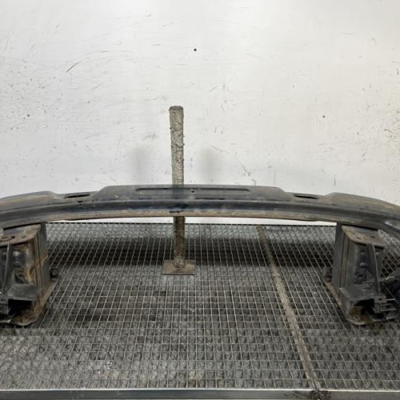 Renfort pare choc avant (traverse) MERCEDES VITO 639 Photo n°1